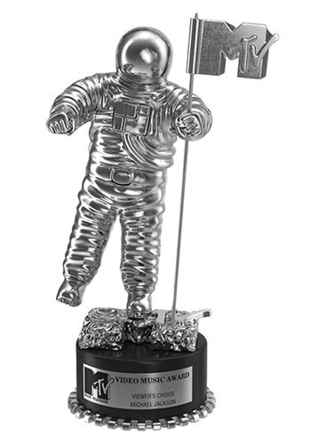 MTVTrophyc4dmodel000.jpg2E5DA5EA-479D-4886-9A9E-F4B7B96786BCLarge